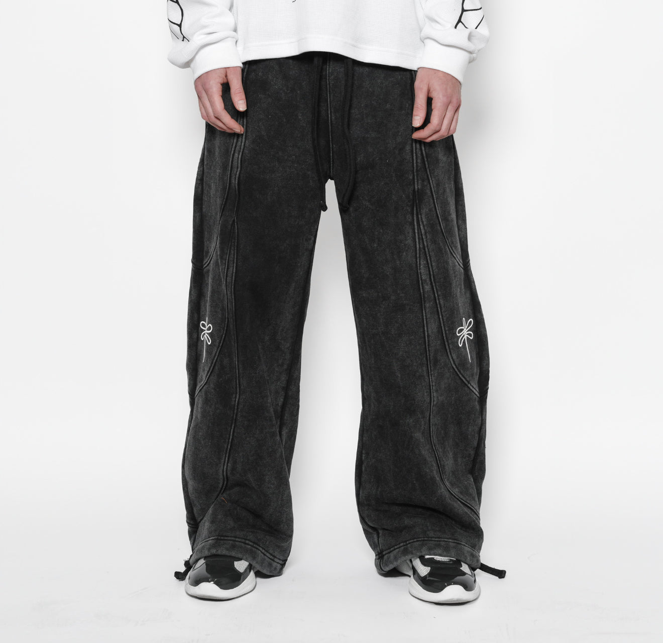 'Utility' Dragonfly Sweats